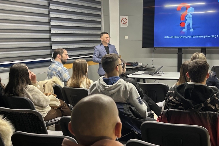 ВЕЛИКО ИНТЕРЕСОВАЊЕ ЗА ПРЕДАВАЊЕ О ВЕШТАЧКОЈ ИНТЕЛИГЕНЦИЈИ У ДОМУ ОМЛАДИНЕ ВРШАЦ...